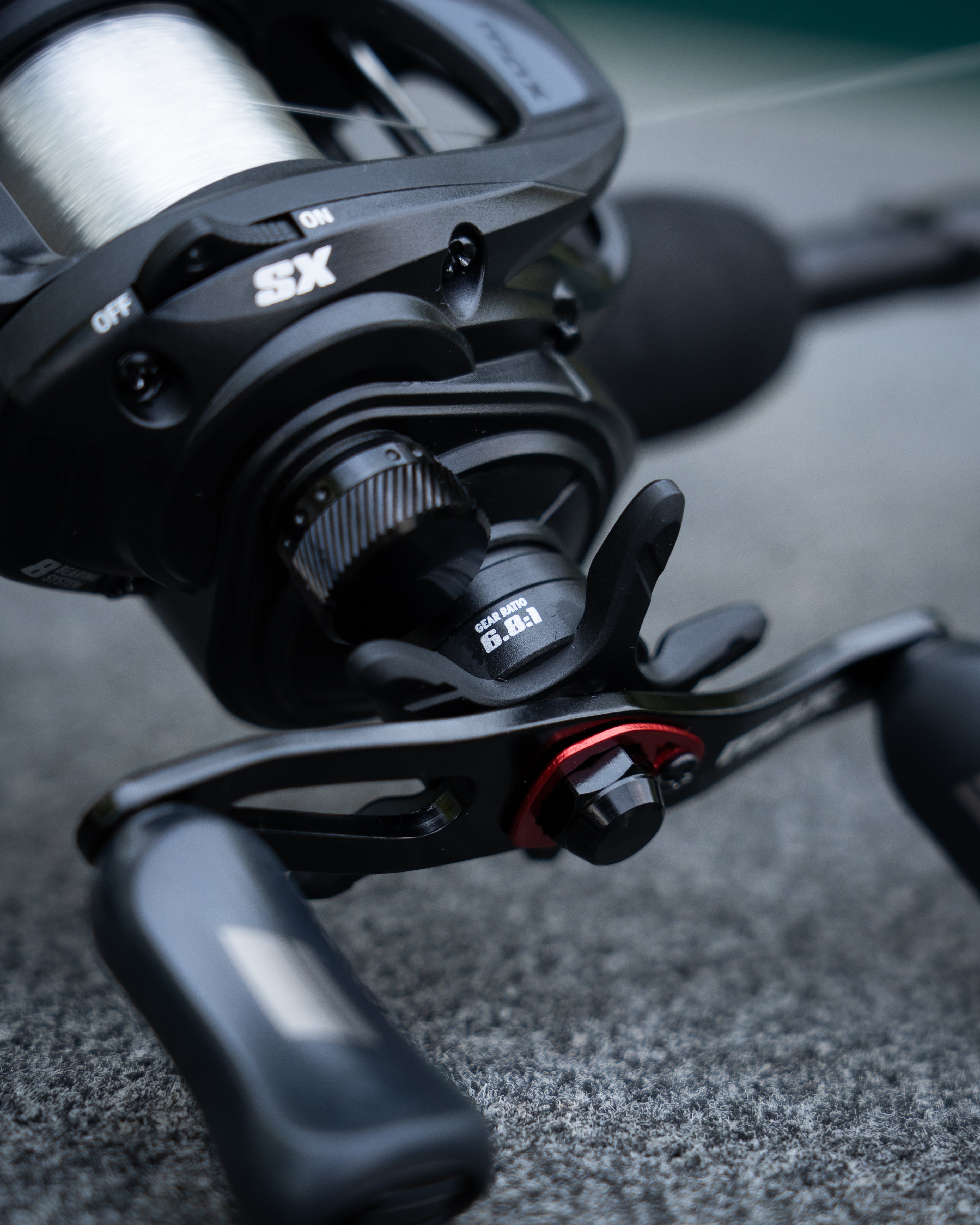 Close up of the Max™ SX Flipping Switch Low Profile Reel